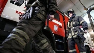 Спасатели МЧС России ликвидировали пожар в частном садовом доме в Междуреченском ГО